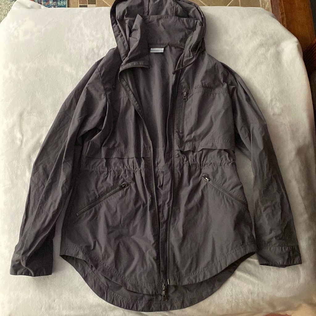 Columbia Windbreaker (Small)